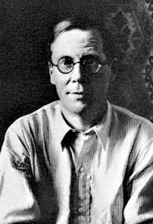 ديمتري ليخاتشيف، زاخاري فرنكل، أولغا بيرغولتس، نيكولاي زابولوتسكي حول أهوال النظام الستاليني ديمتري ليخاتشيف، زاخاري فرنكل، أولغا بيرغولتس، نيكولاي زابولوتسكي حول أهوال النظام الستاليني