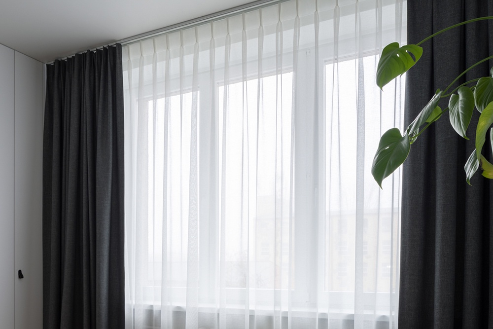 Окно в скандинавском стиле