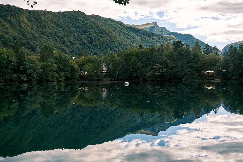Нижнее Голубое озеро