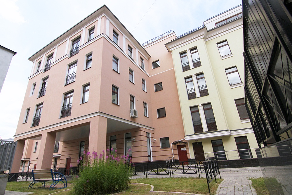 Вид на клубный дом