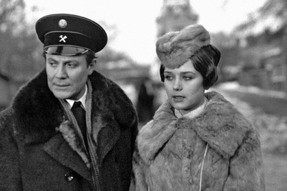 Кадр из фильма "Хождение по мукам".