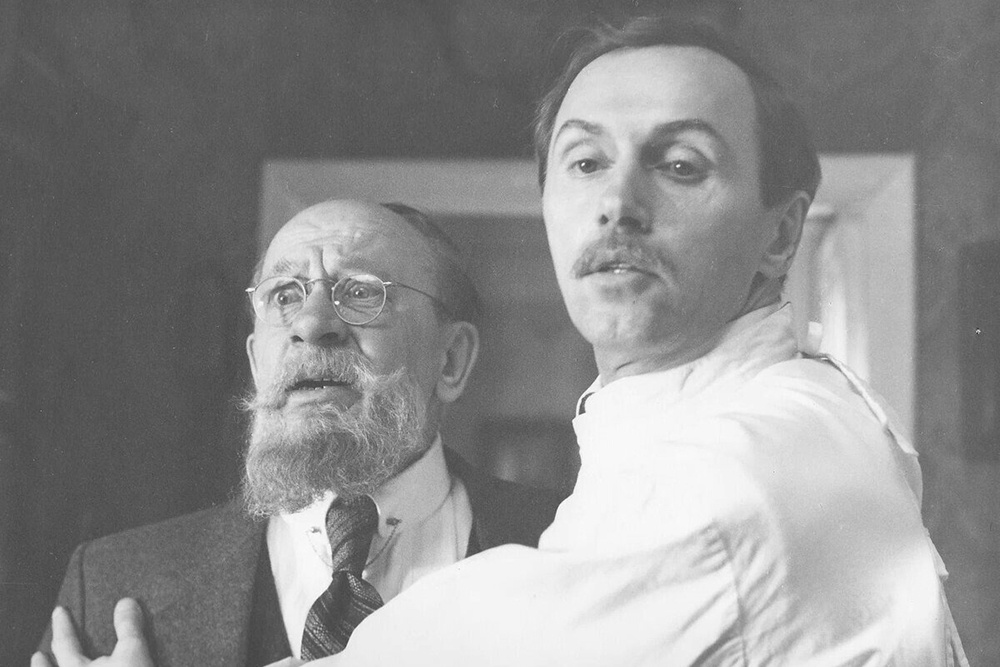 Кадр из фильма "Собачье сердце".