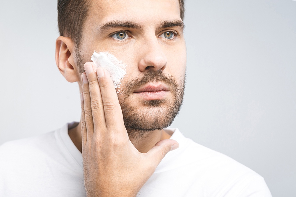 Крем для лица зимой: как выбрать лучший увлажняющий и питательный крем для защиты кожи от мороза Крем для лица зимой: как выбрать лучший увлажняющий и питательный крем для защиты кожи от мороза