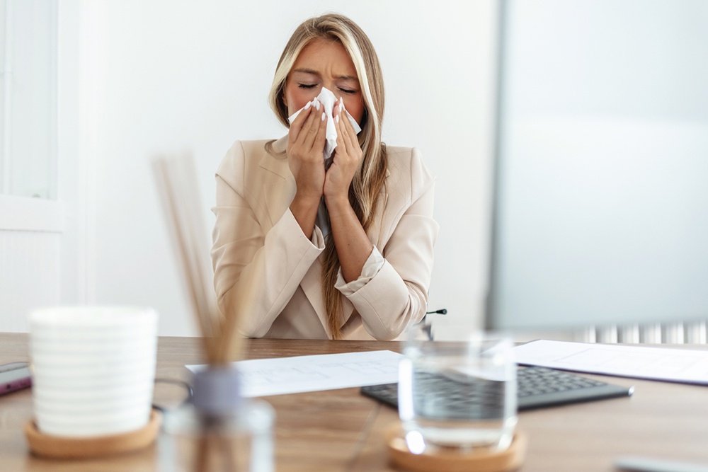 Женщина в офисе