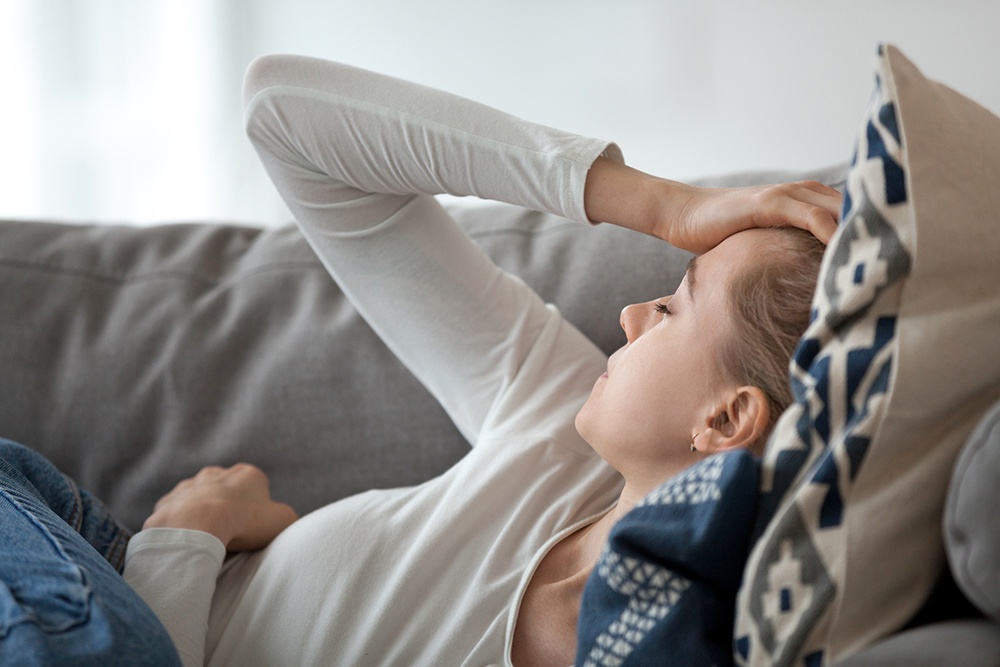 Как снять головную боль без таблеток: 10 проверенных способов