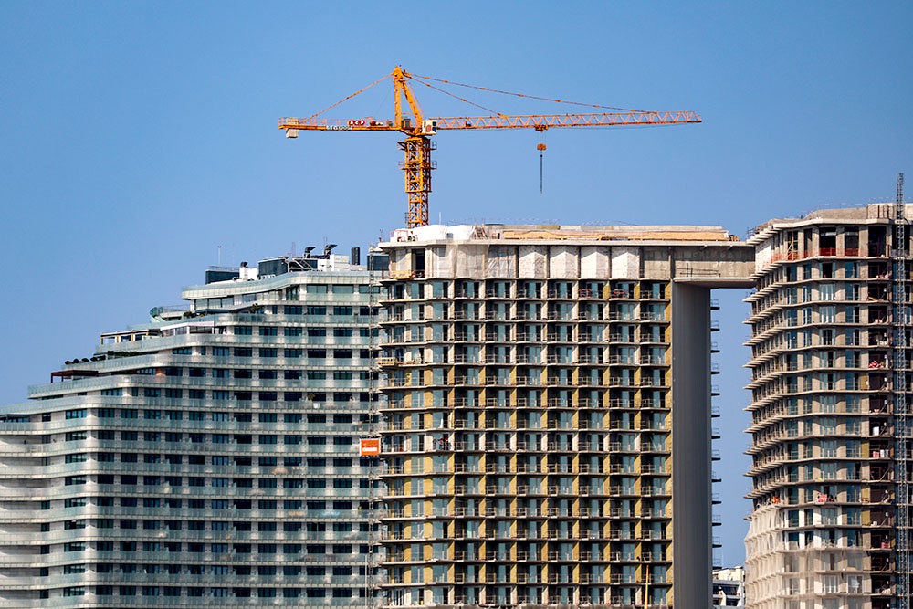 Строящийся многоквартирный дом