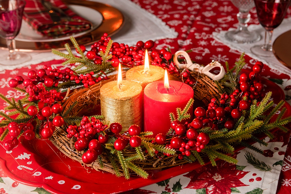 Свечи красного цвета