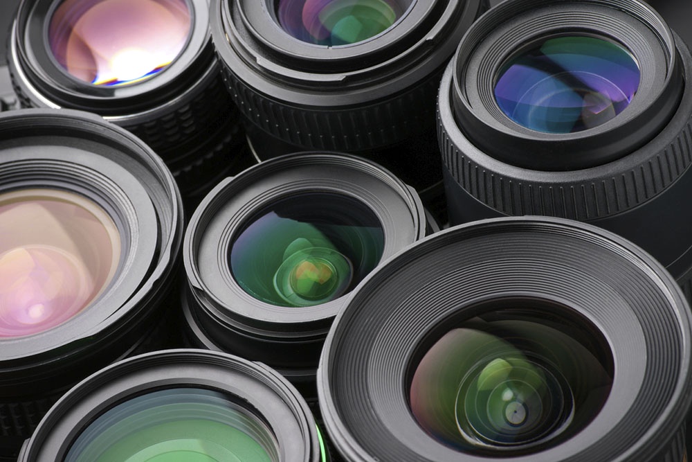 Несколько объективов крупным планом