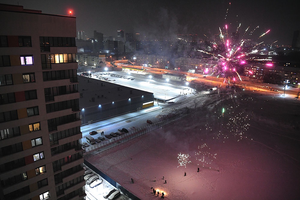 запуск фейерверка в Новосибирске