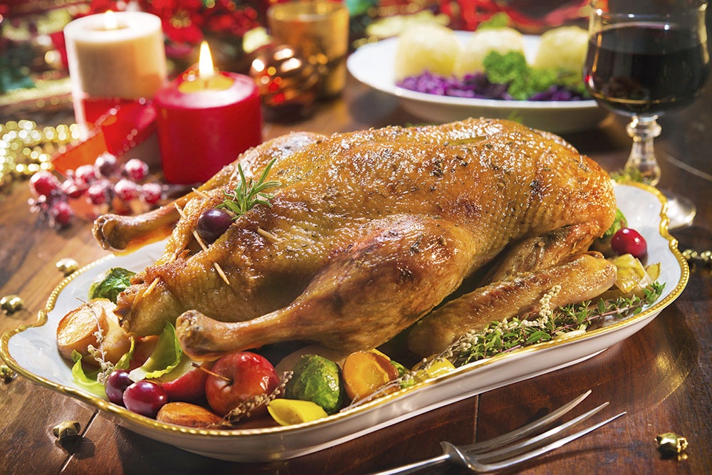 Утка с яблоками и апельсинами