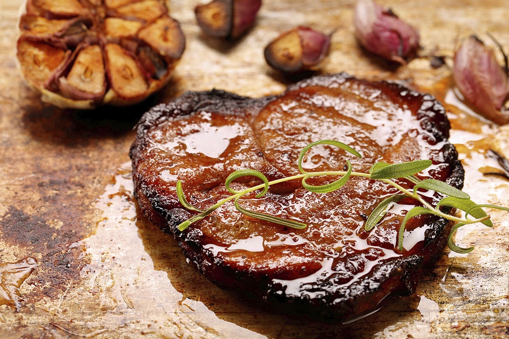 Запеченная свинина с медом и горчицей