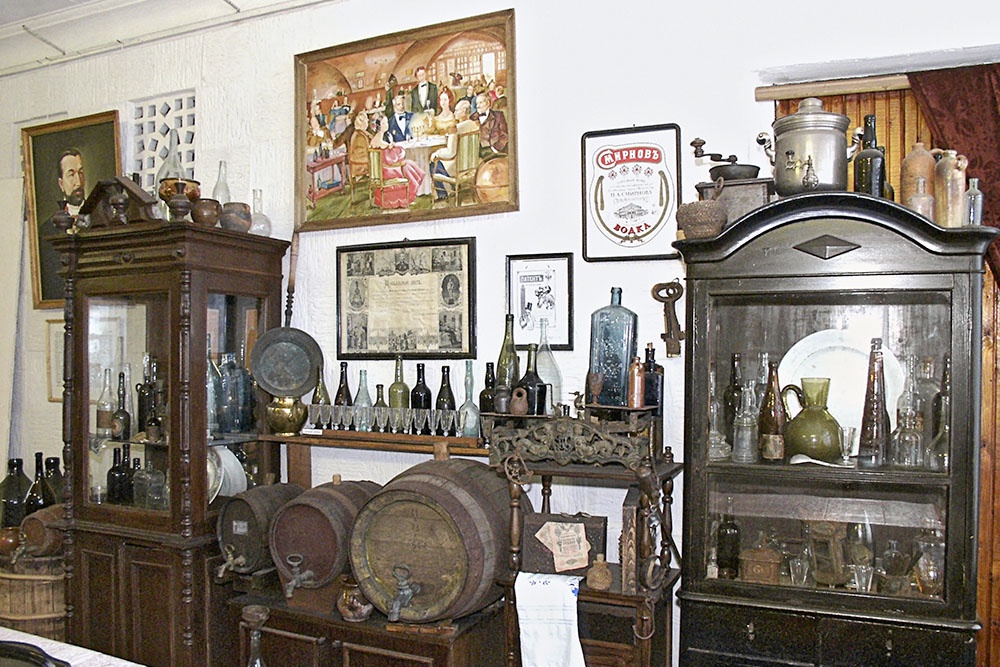 В Музее русской водки в городе Углич, Ярославской области.