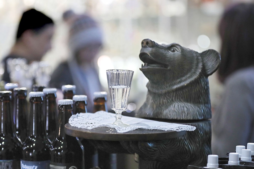 Экспонаты Музея истории водки, расположенного на территории Измайловского кремля.