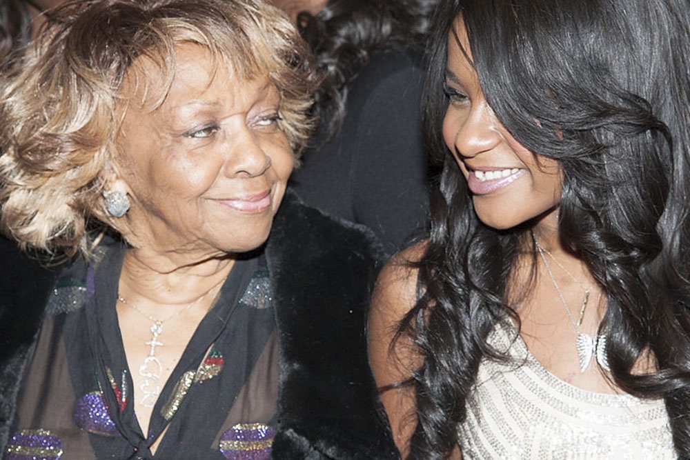 Сисси Хьюстон и Бобби Кристина Браун.