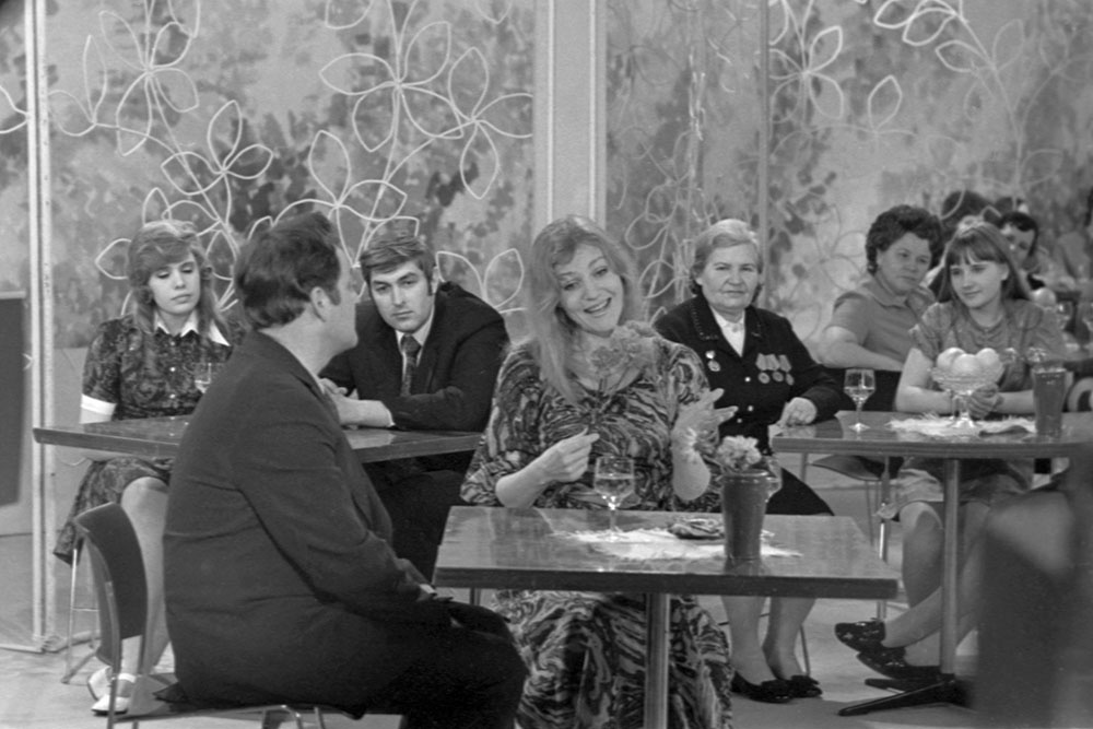 Выступление Анны Герман.