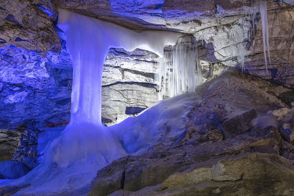 Кунгурская ледяная пещера в Пермском крае.