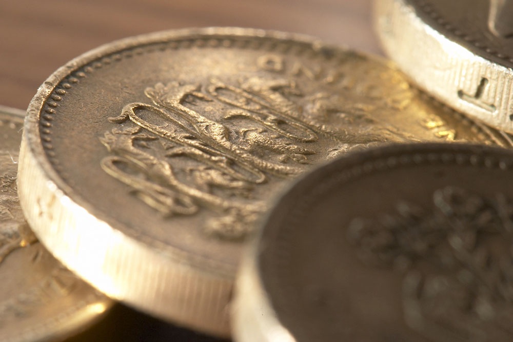 Кант на монете.