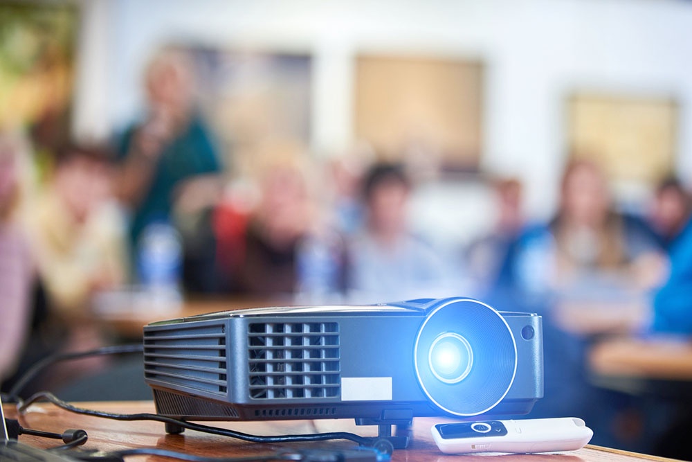 Встреча с автором, просмотр кино или открытая лекция.