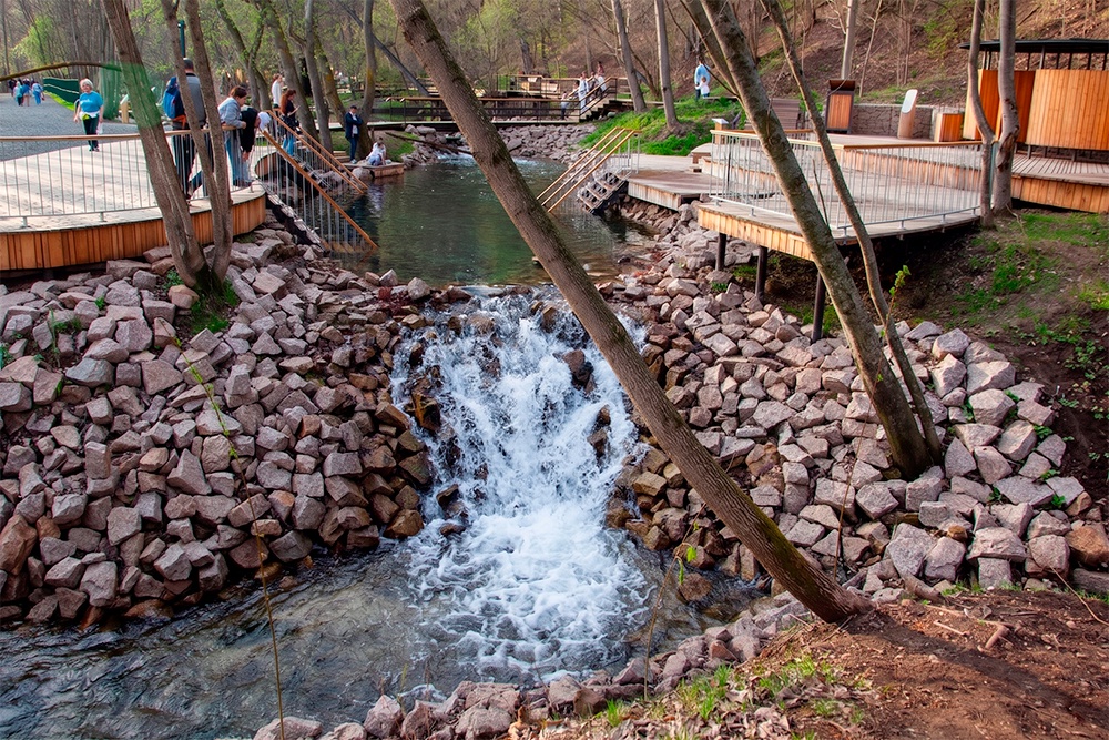 Территория природного заказника "Голубые озера". Казань на майские праздники.