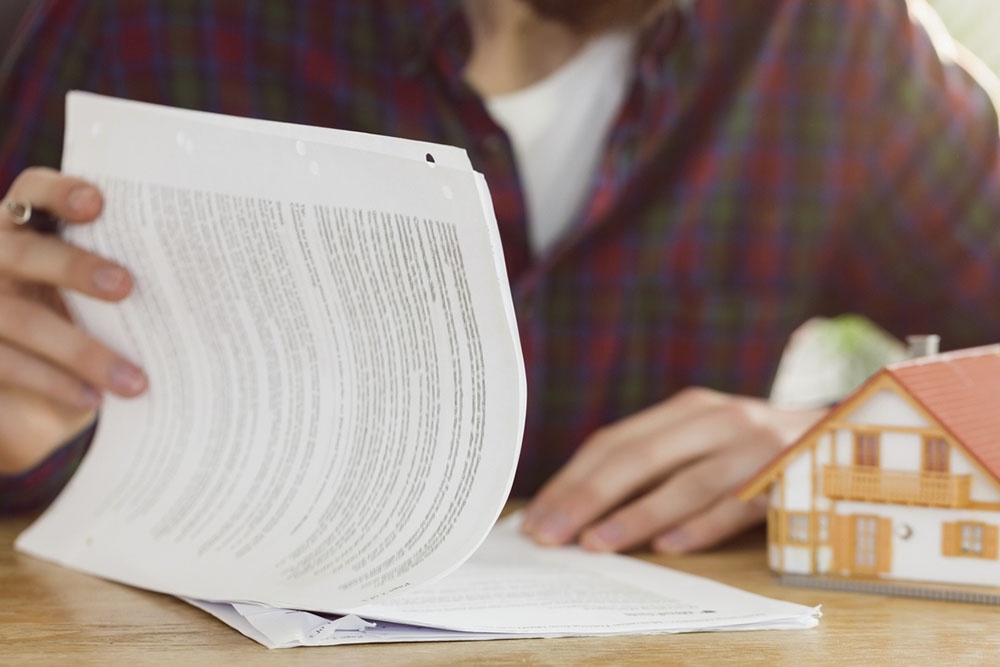 Отказы и юридические риски, изучать документы до оформления.