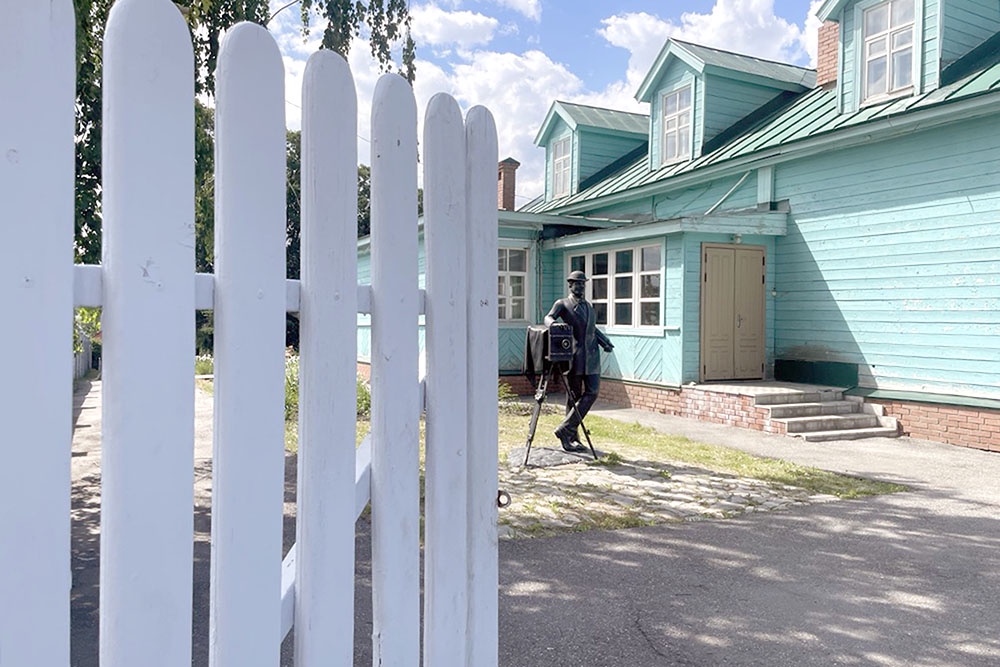 В музее "Симбирская фотография" можно увидеть старинную фототехнику.