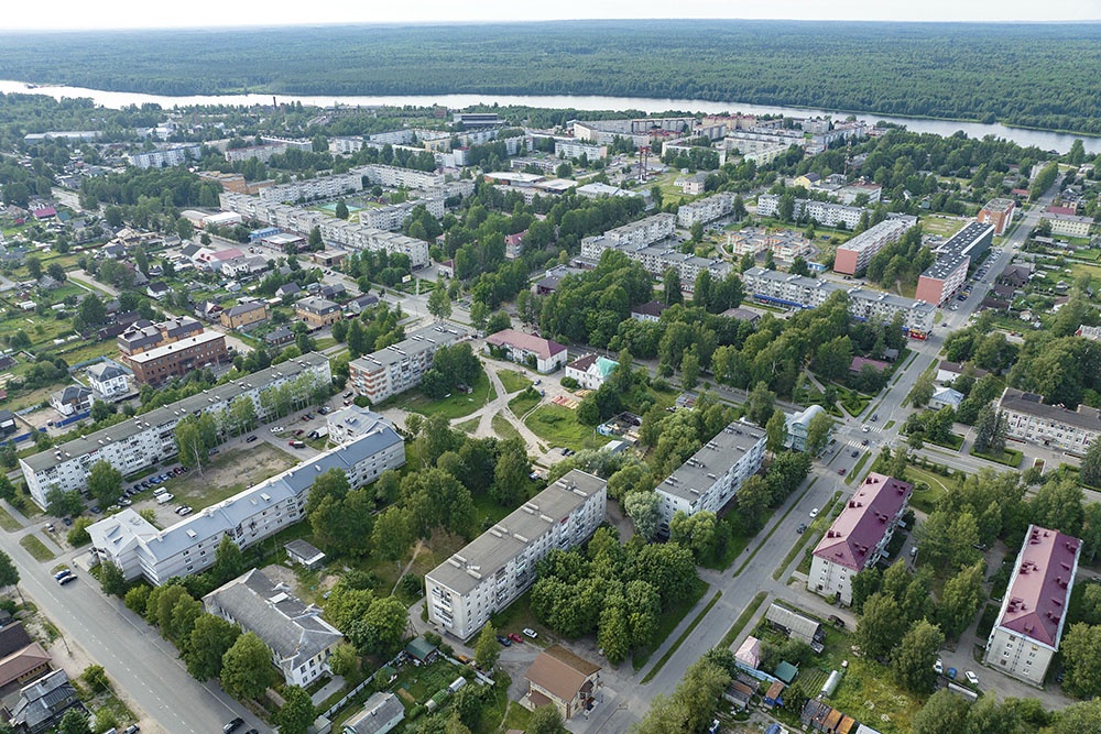 Лодейное Поле с высоты. В 1702 году Петр I основал здесь Олонецкую верфь, с которой началась история российского Балтийского флота.