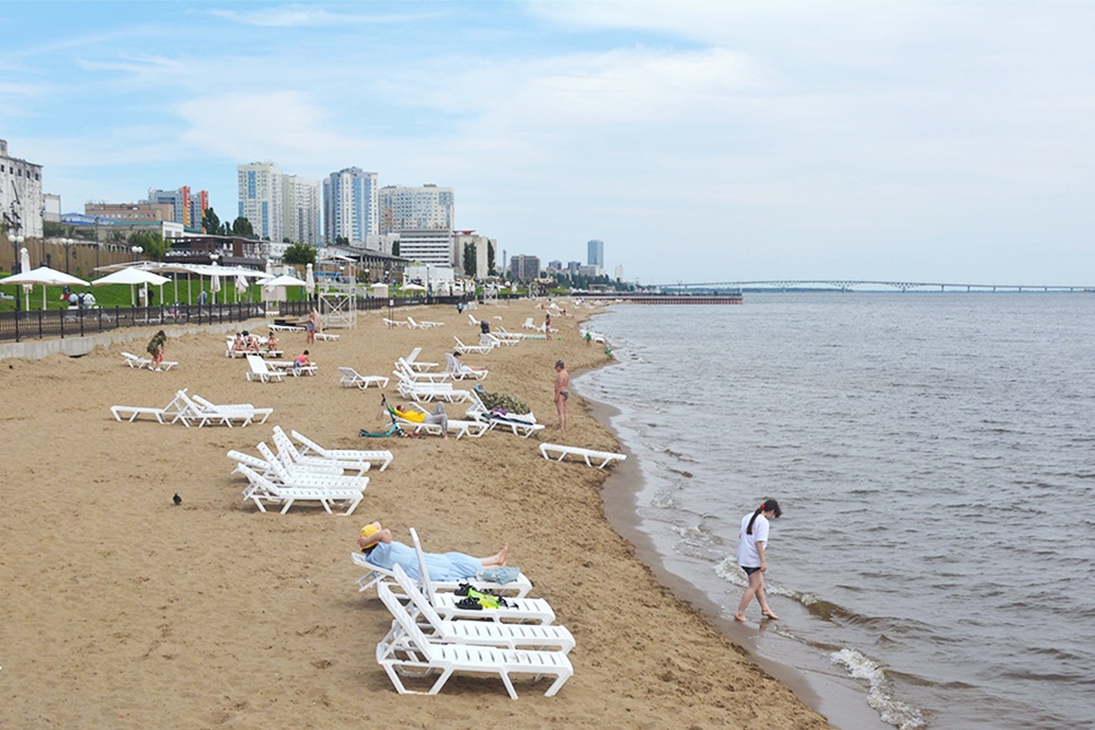 пляж в Саратове