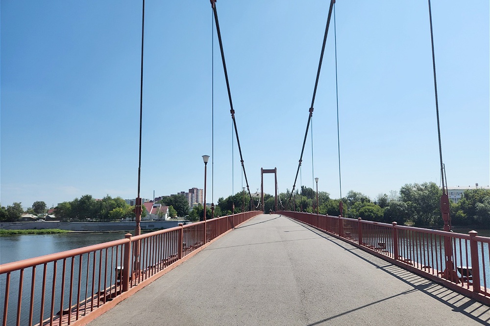 Вид на мост Дружбы
