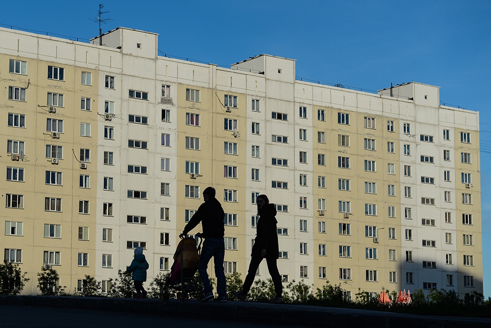 Жилые дома жилмассива в Новосибирске.