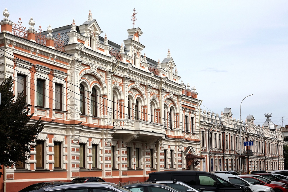 Здание музея имени Е. Д. Фелицына в Краснодаре.