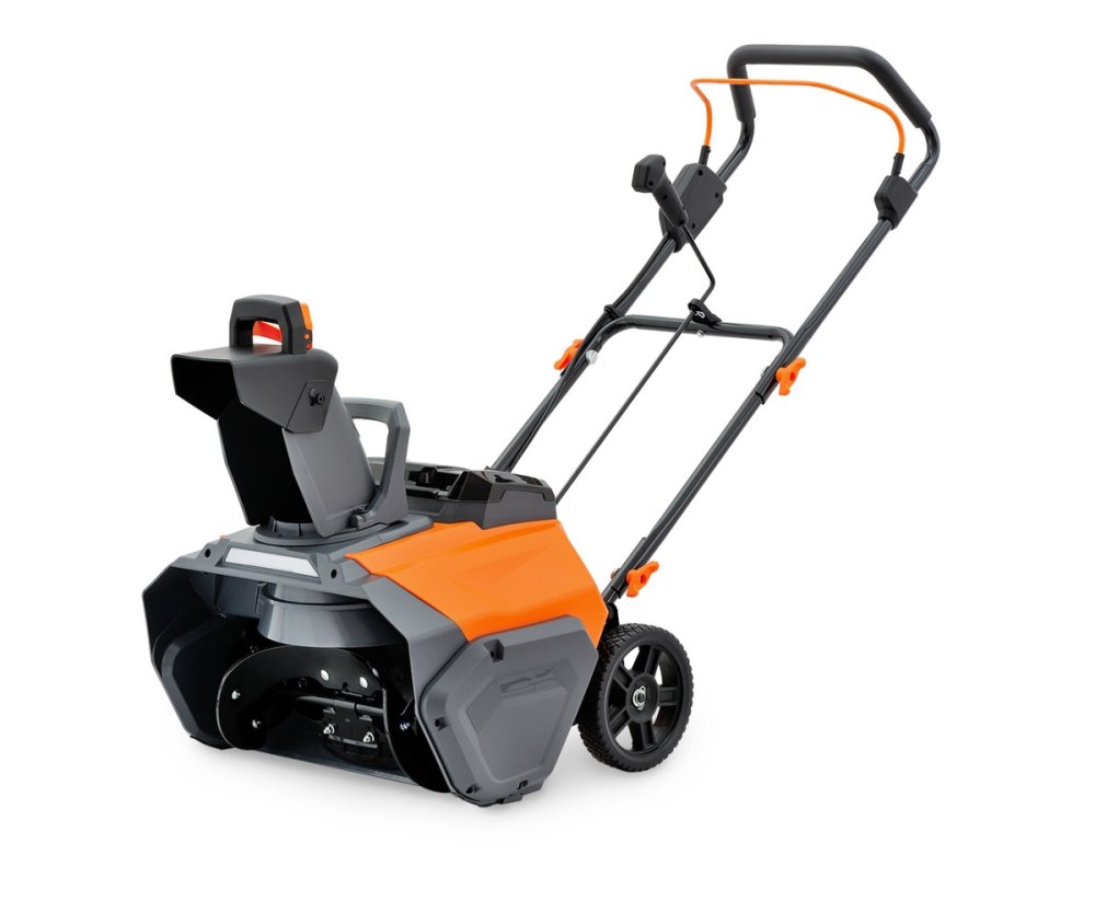 Идеальный помощник для зимы: выбираем аккумуляторный снегоуборщик