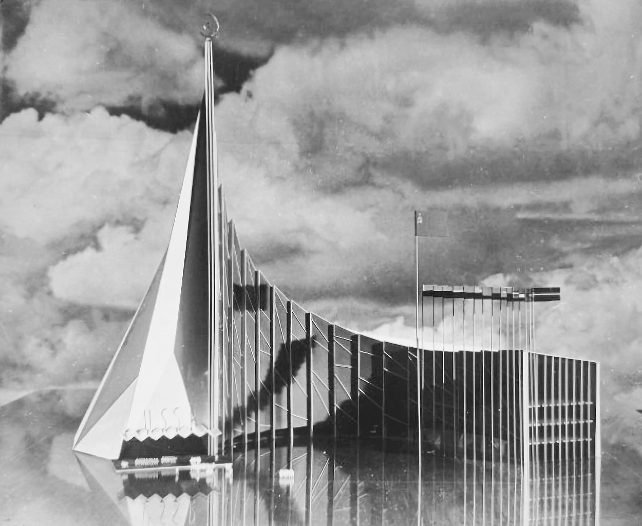 Макет советского павильона на Всемирной выставке "Осака-70". Архитекторы: М.В. Посохин, В.А. Свирский. 1970