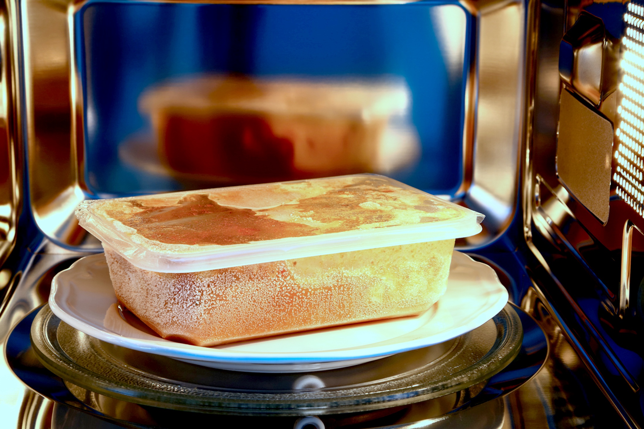 еда в микроволновке