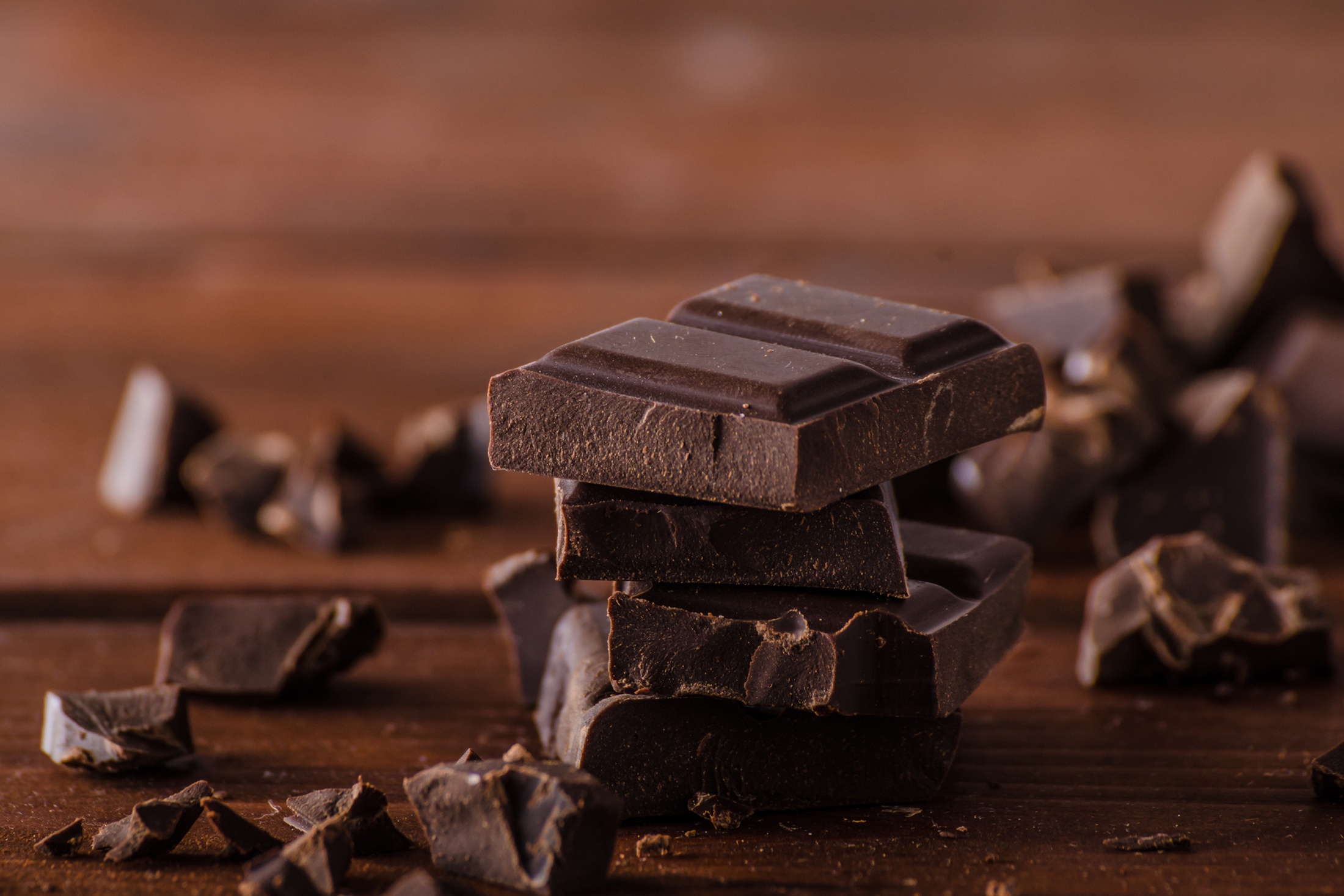 Темный шоколад.