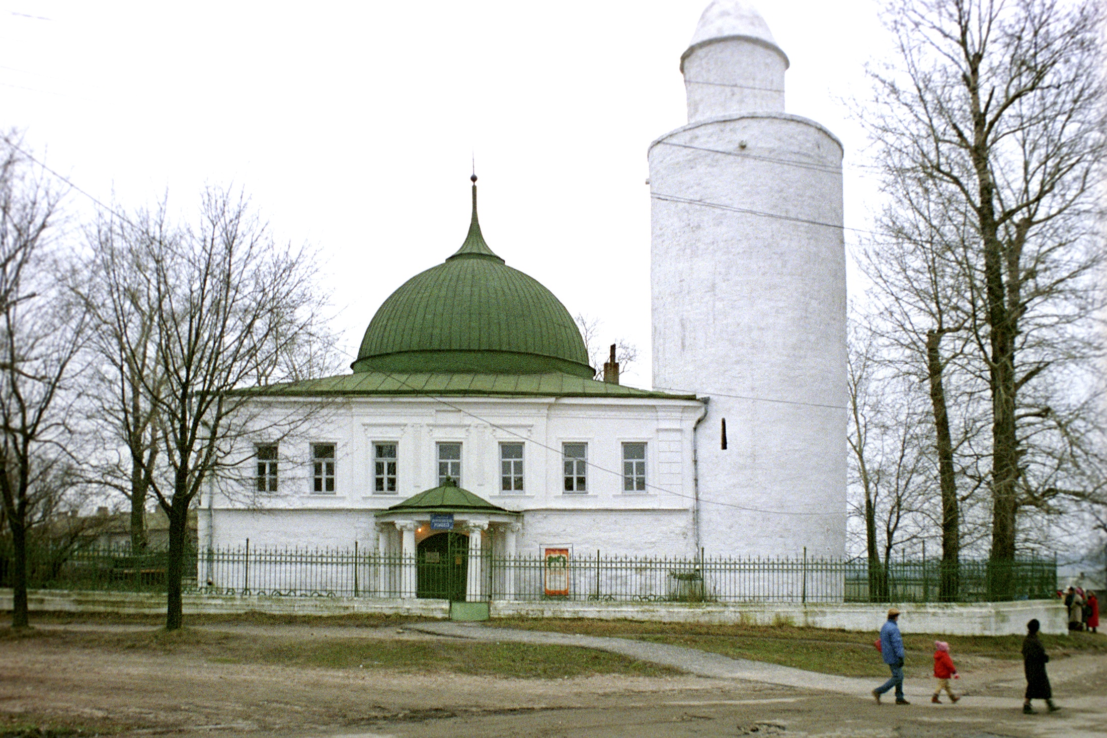 Татарская мечеть и минарет в Касимове, 1467 год.