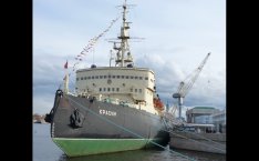 Поход через два океана: Как воевал ледокол "Красин"