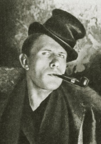 Даниил Ювачев использовал около сорока псевдонимов