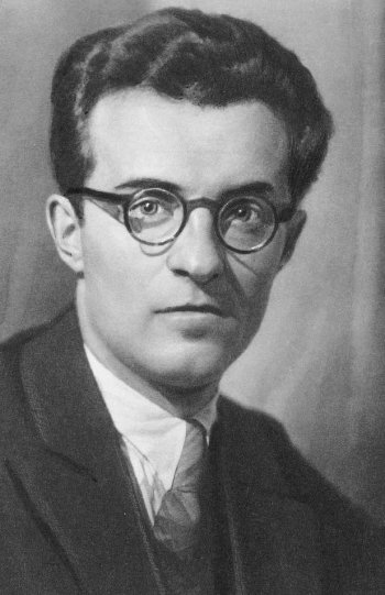 Георгий Свиридов, выпускник Ленинградской консерватории. 1939