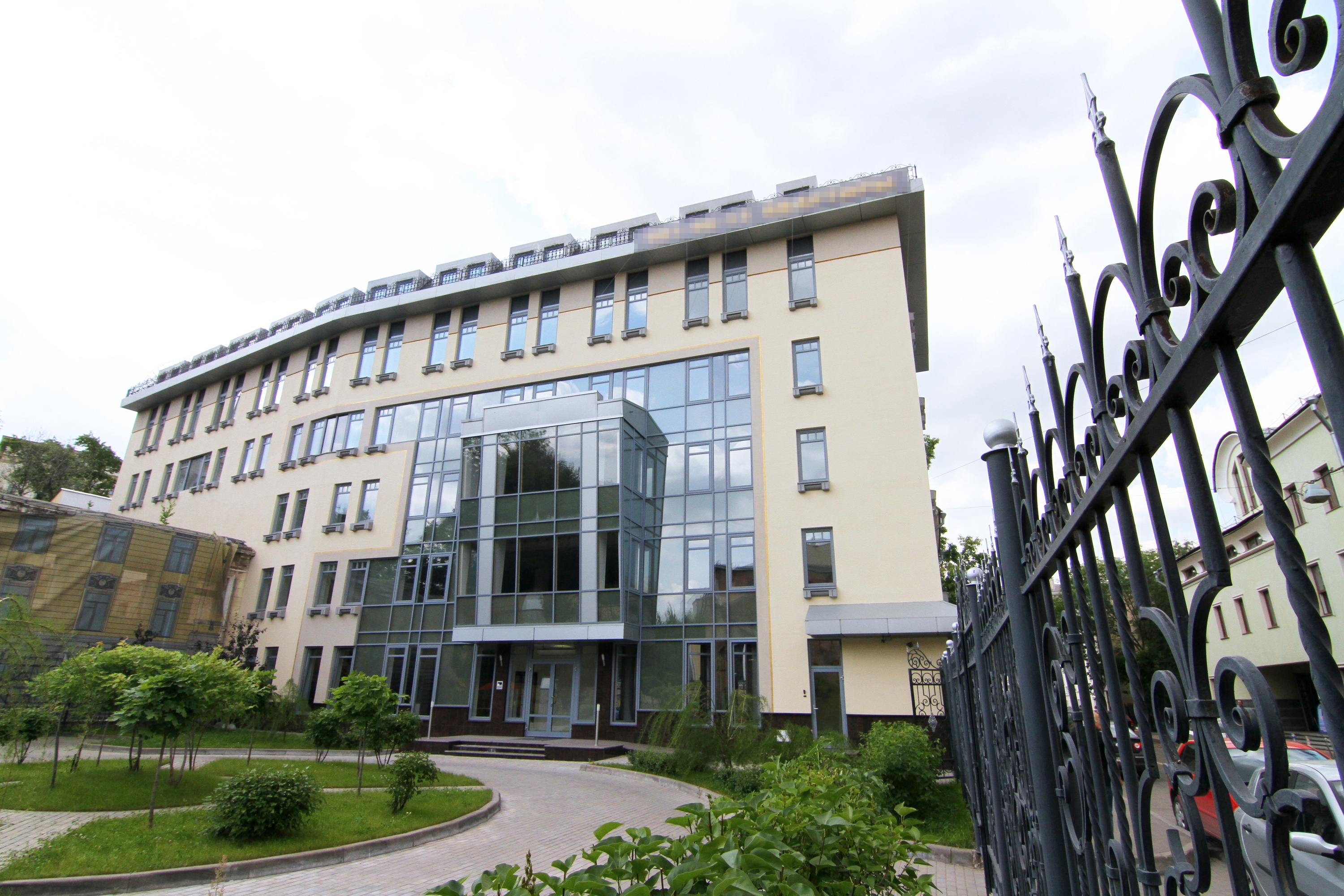 Вид на клубный дом