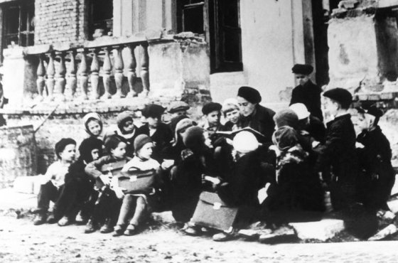 О чем говорят своим обликом старые книги