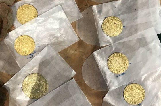 В Нидерландах нашли горшок с золотыми монетами XV века