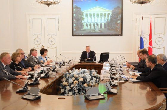 Беглов потребовал увеличить гарантийный срок эксплуатации дорог