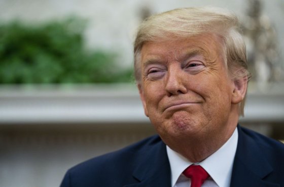 Трамп назвал Сандерса фаворитом предвыборной гонки среди демократов