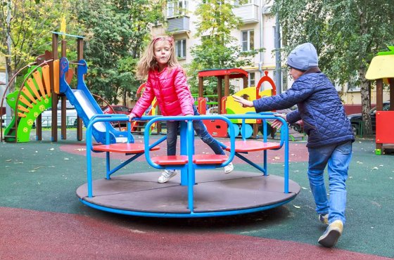 Что делать родителям, когда школа на каникулах