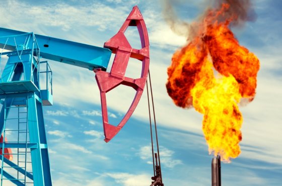 Новак: Решение России о сокращении добычи нефти продлено до конца июня