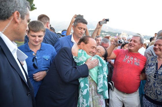 "Синьор Италия! Мы вас любим!". Каким Сильвио Берлускони запомнился в Крыму
