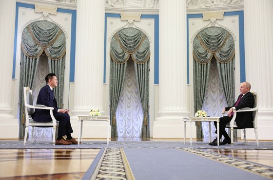 Путин рассказал китайским СМИ об отношениях РФ с КНР, совместных проектах и перспективе мирного урегулирования на Украине