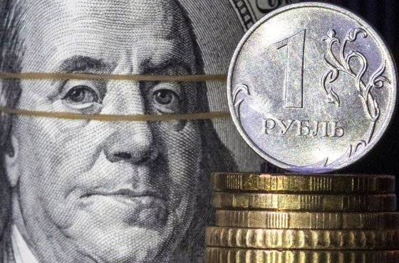 Когда курс доллара может подняться до 100 рублей