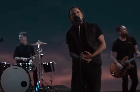 Легенды 90-х Pearl Jam вернулись с альбомом Dark Matter