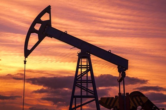 Страны ОПЕК+ в мае превысили план добровольных сокращений нефти